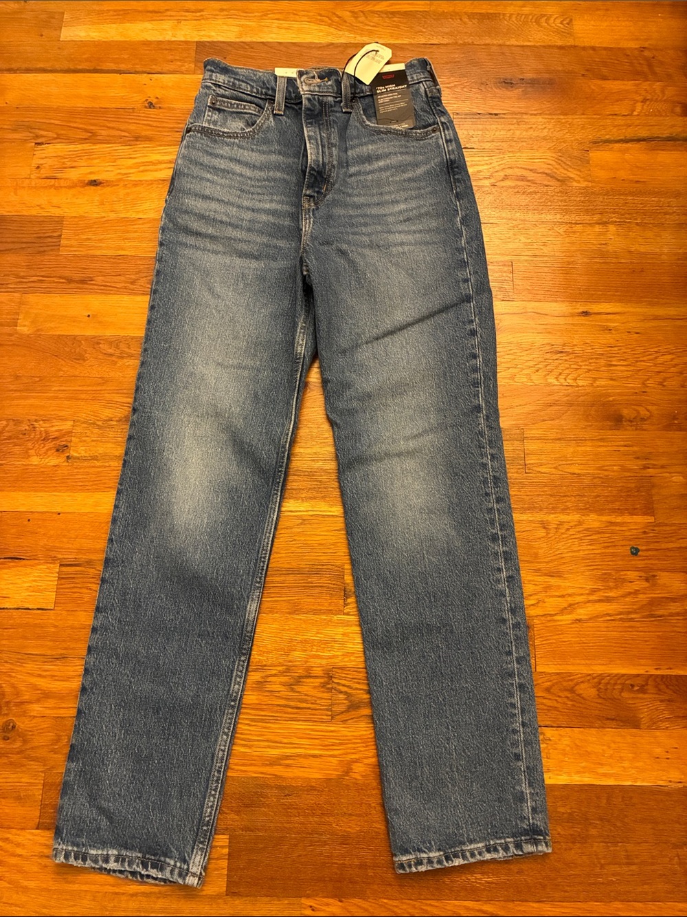 Levi's Women’s ‘70s High Slim Straight size 26